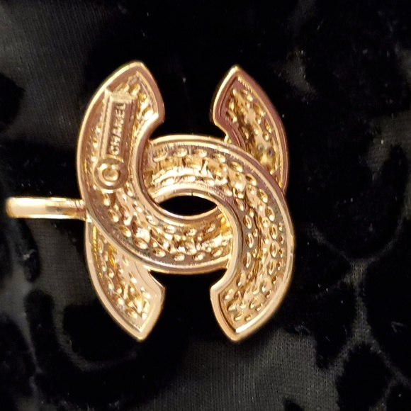 Chanel pendant - Picture 3 of 5